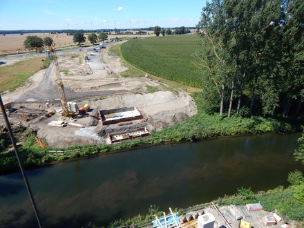 Brückenbaustelle über die Müritz-Elde-Wasserstraße © EM